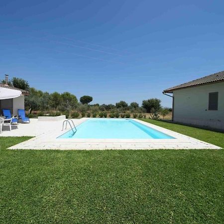 Accogliente Villa Con Piscina กัลตาจีโรเน ภายนอก รูปภาพ