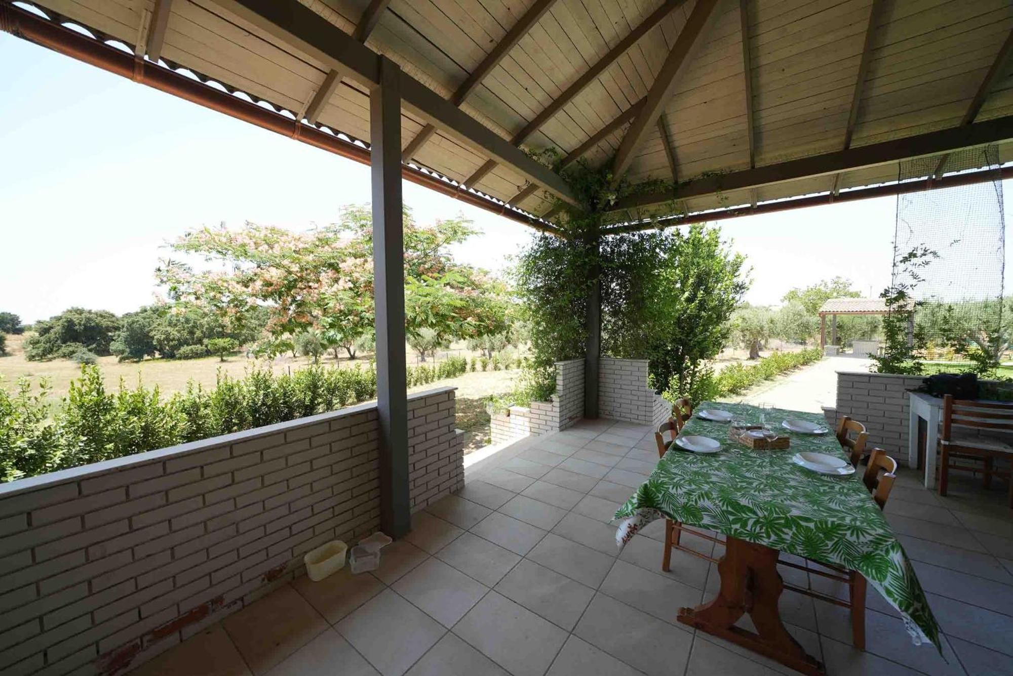 Accogliente Villa Con Piscina กัลตาจีโรเน ภายนอก รูปภาพ